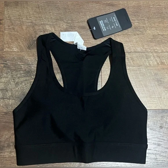 NWT Fabletics Bundle - Picture 8 of 11